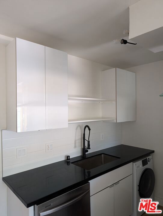 2626 Cloverfield Boulevard 3 Property Photo 8