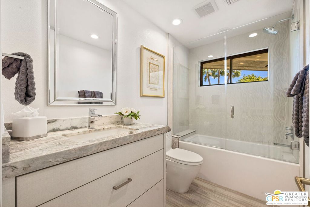 15 Cromwell Court Property Photo 50