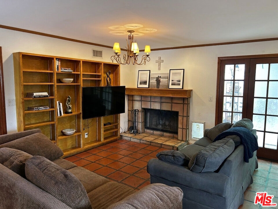 13626 Shablow Avenue Property Photo 4