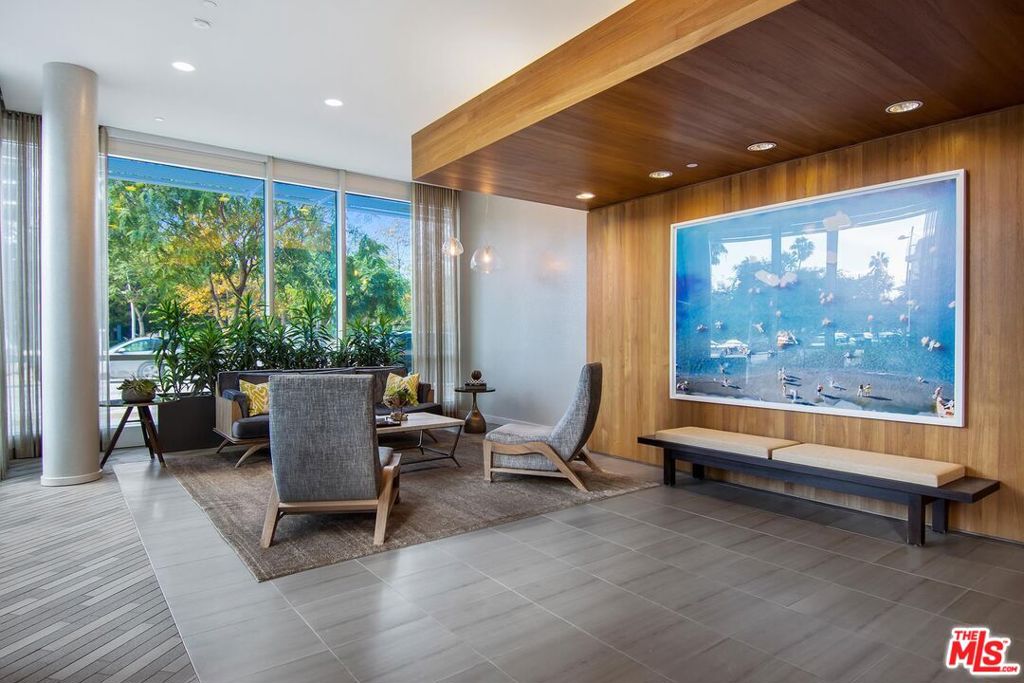 1705 Ocean 412 Property Photo 6