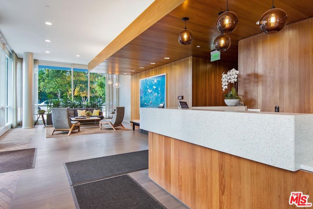 1705 Ocean 412 Property Photo 7