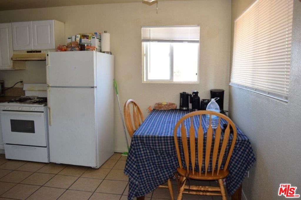 5495 Imperial Avenue Property Photo 11
