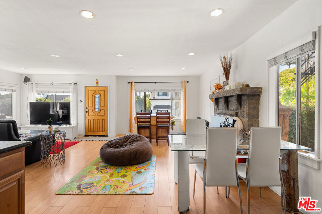 1622 S Spaulding Avenue Property Photo 8