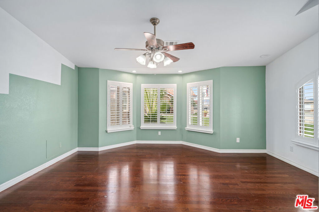 9628 Denhart Avenue Property Photo 6