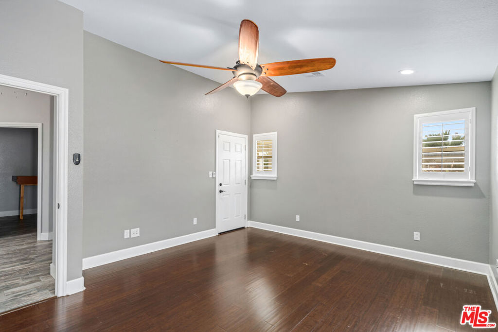 9628 Denhart Avenue Property Photo 18