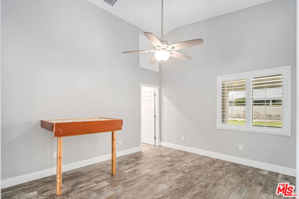 9628 Denhart Avenue Property Photo 25