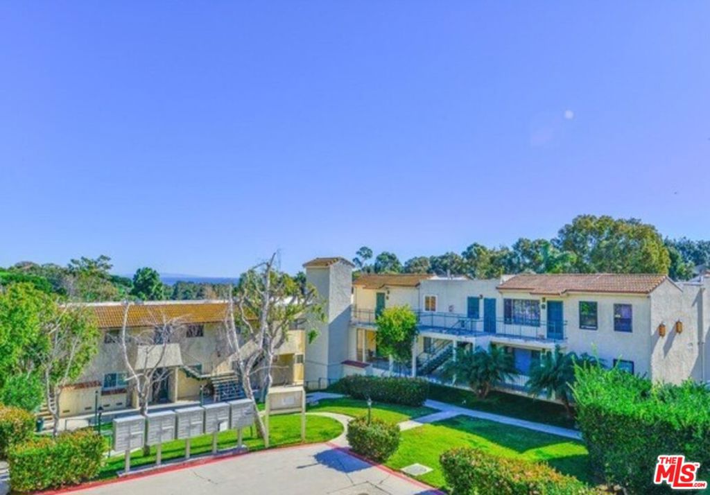 6456 Cavalleri Road Property Photo 4
