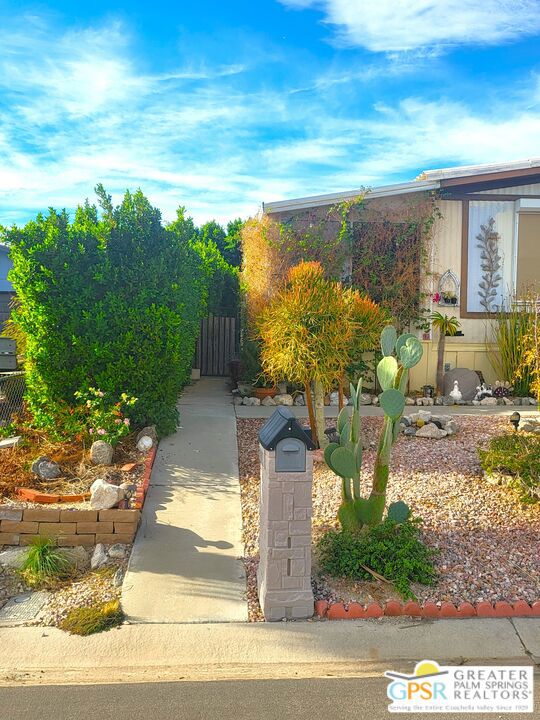 69652 Parkside Drive Property Photo 3