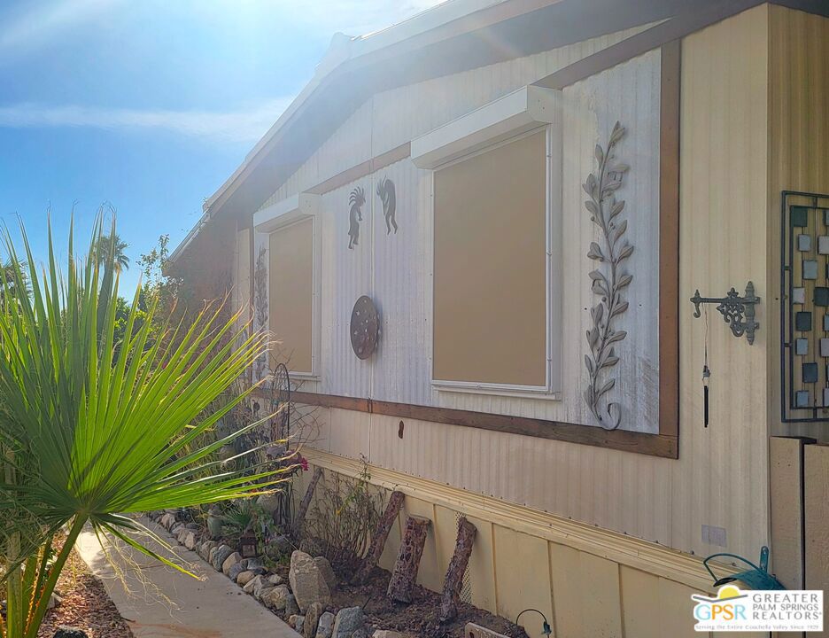 69652 Parkside Drive Property Photo 5