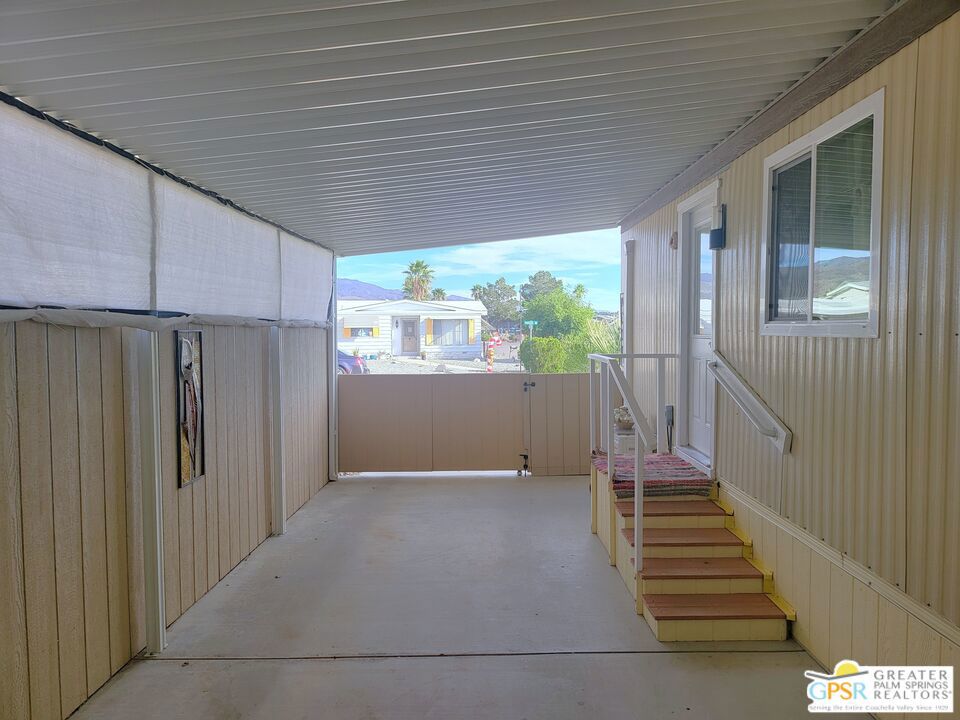 69652 Parkside Drive Property Photo 9