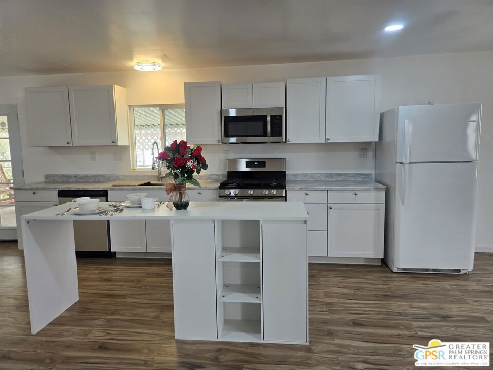 69563 Midpark Drive Property Photo 12