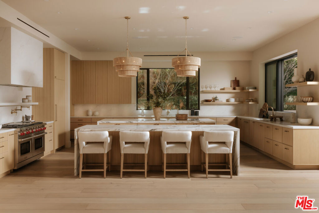 5287 Round Meadow Road Property Photo 6