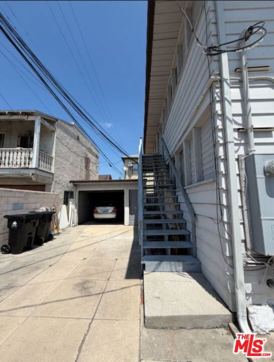 903 N Edgemont Street Property Photo 15