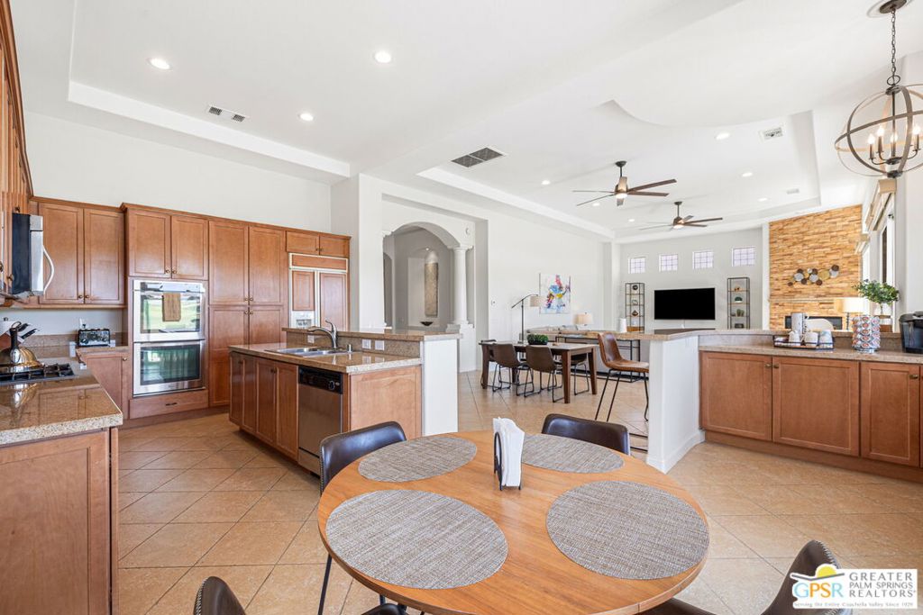88 Via Las Flores Property Photo 32