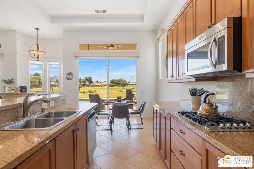 88 Via Las Flores Property Photo 33