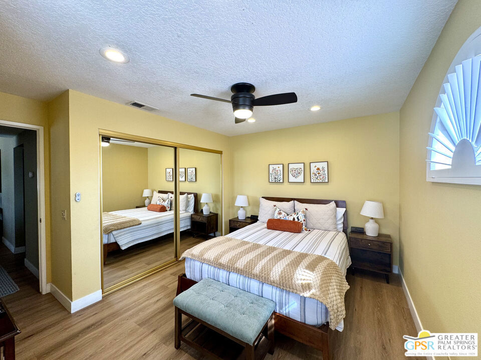 696 Vista Lago Circle Property Photo 16
