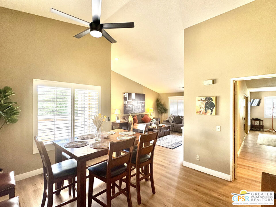 696 Vista Lago Circle Property Photo 21