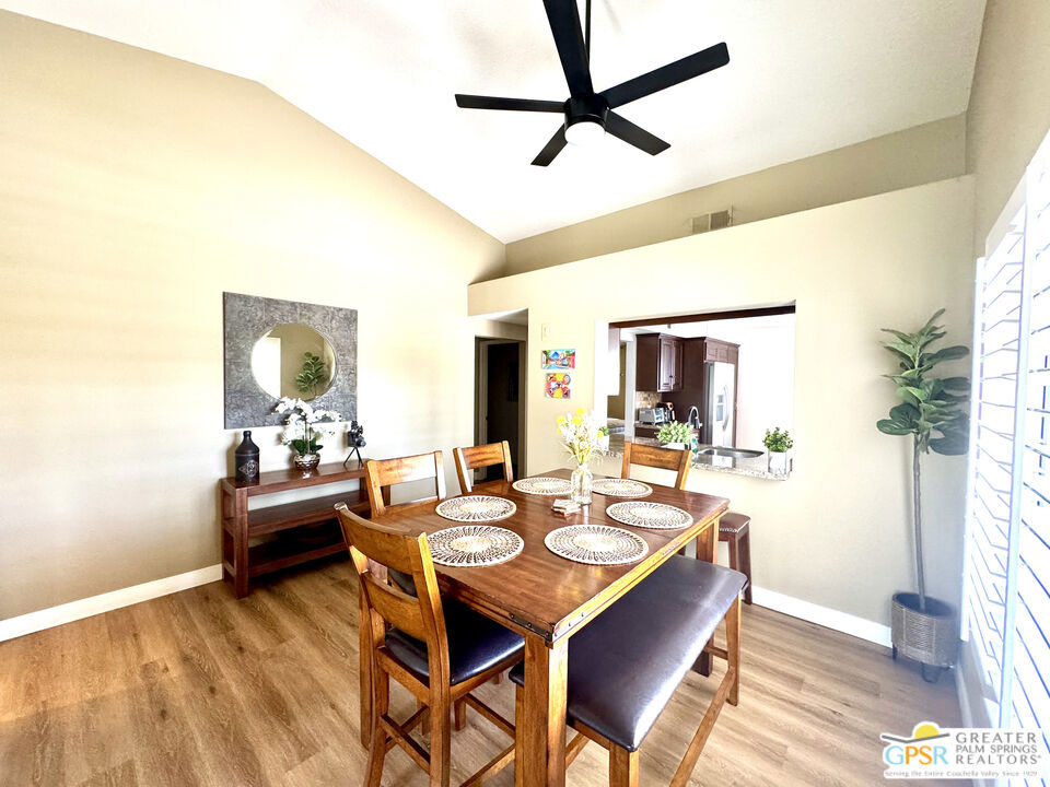 696 Vista Lago Circle Property Photo 22