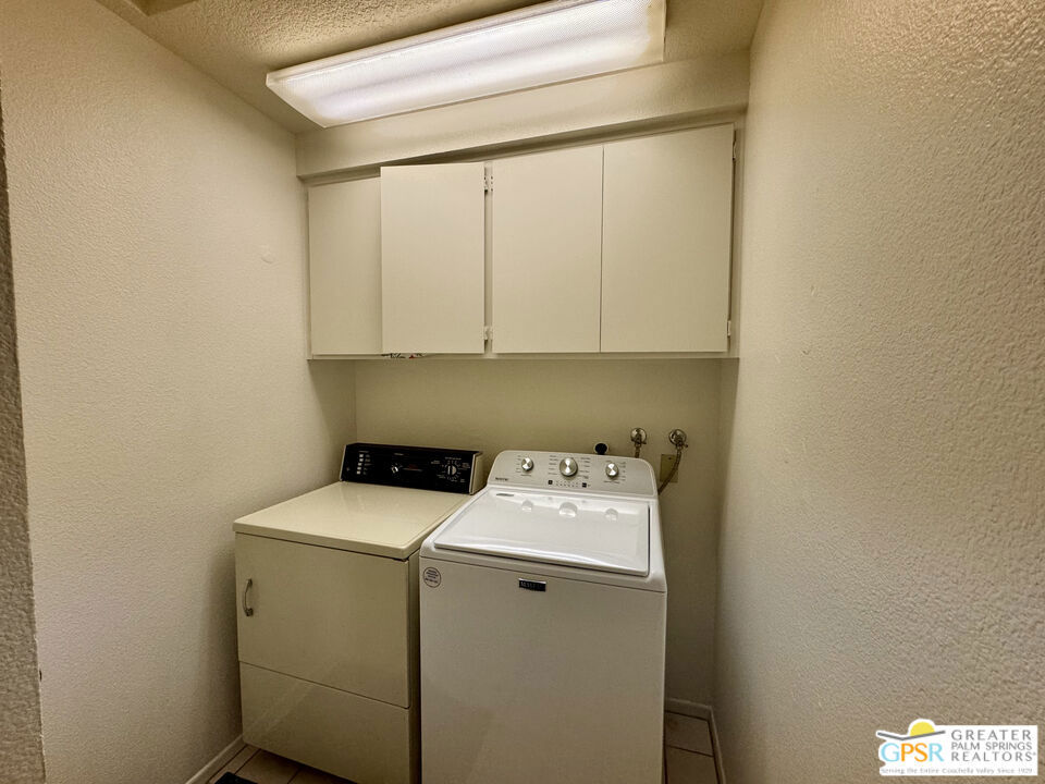 696 Vista Lago Circle Property Photo 30