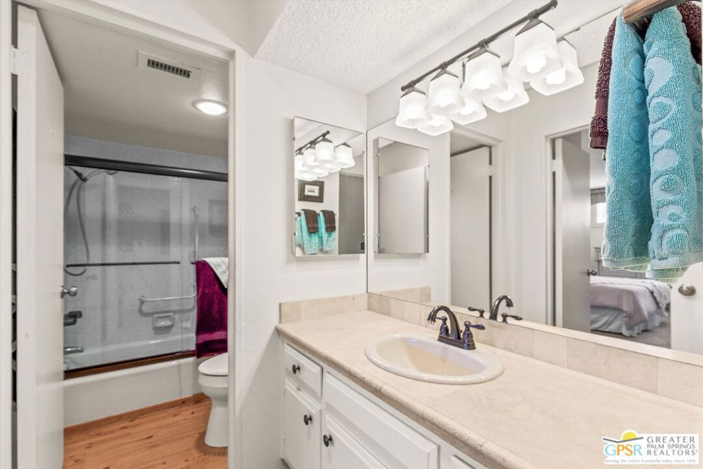 1655 E Palm Canyon Drive 616 Property Photo 10