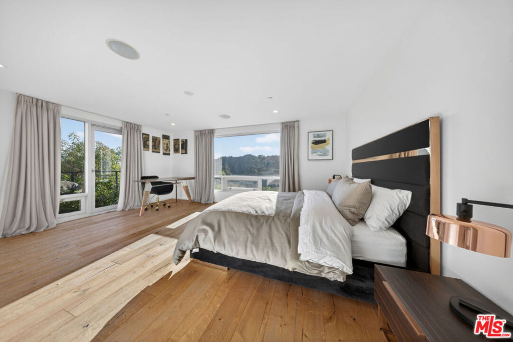 9716 Oak Pass Road Property Photo 70