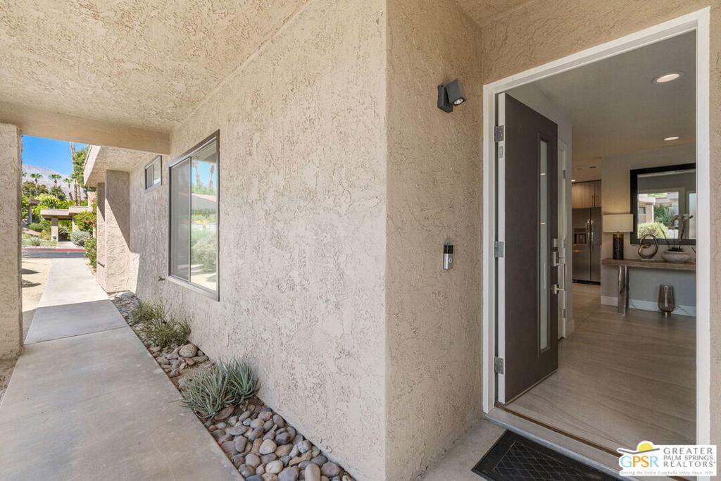 48726 Sageflower Lane Property Photo 11