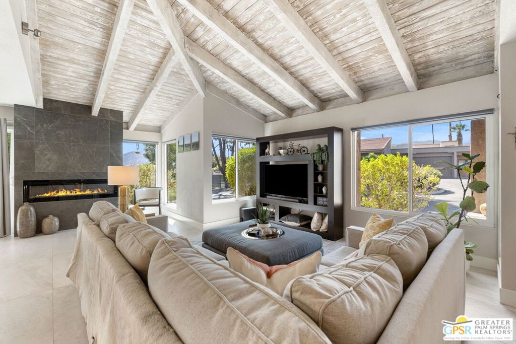 48726 Sageflower Lane Property Photo 14