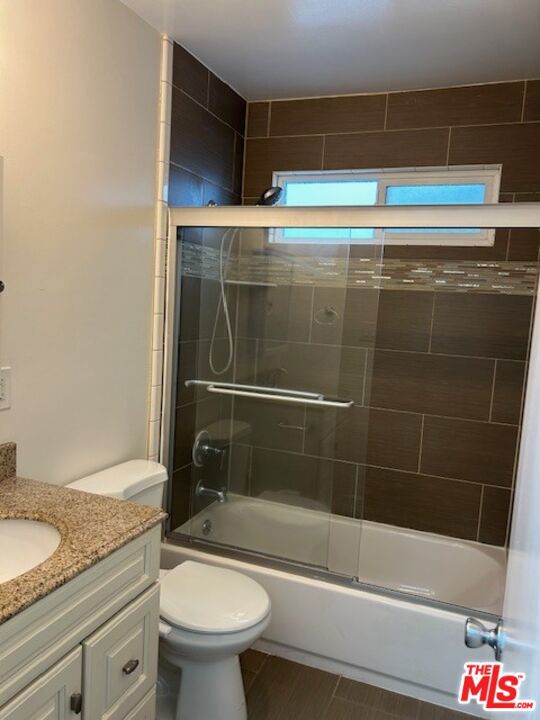 36 Brooks Avenue D Property Photo 13