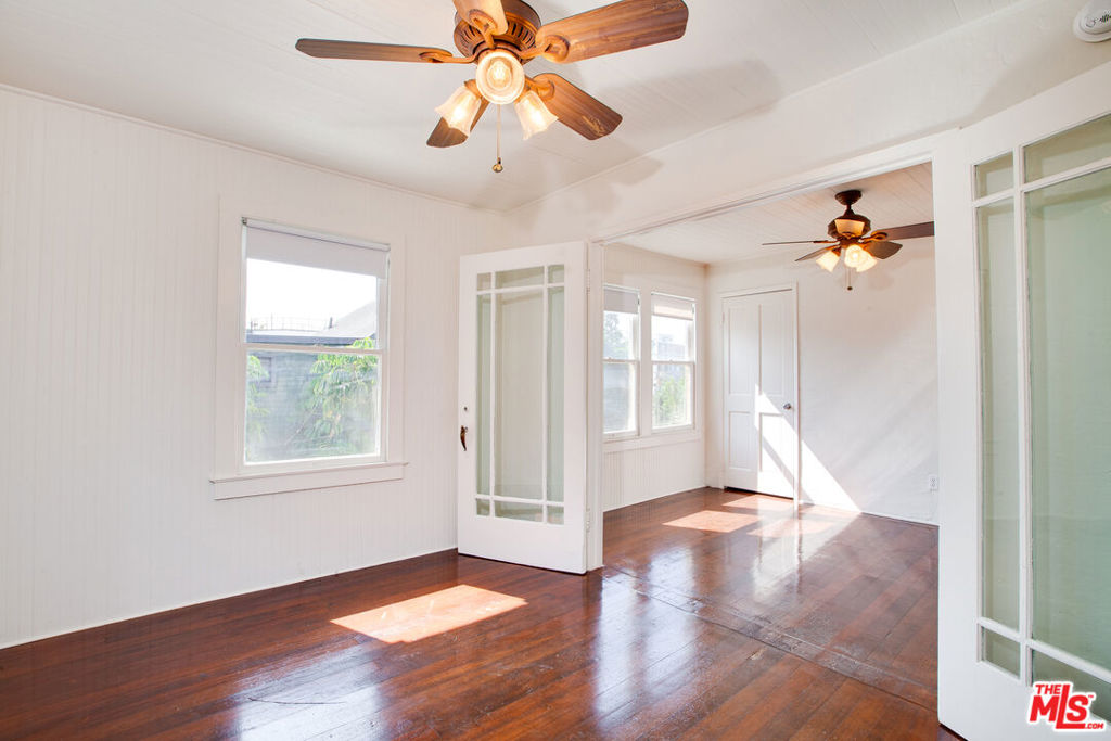 105 Park Place Property Photo 55