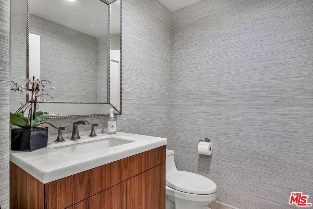 3110 Benedict Canyon Drive Property Photo 54