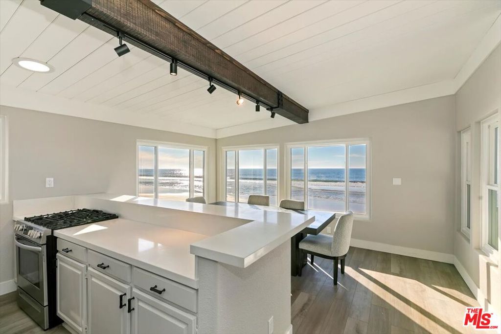 1610 Seacoast Drive D Property Photo 22