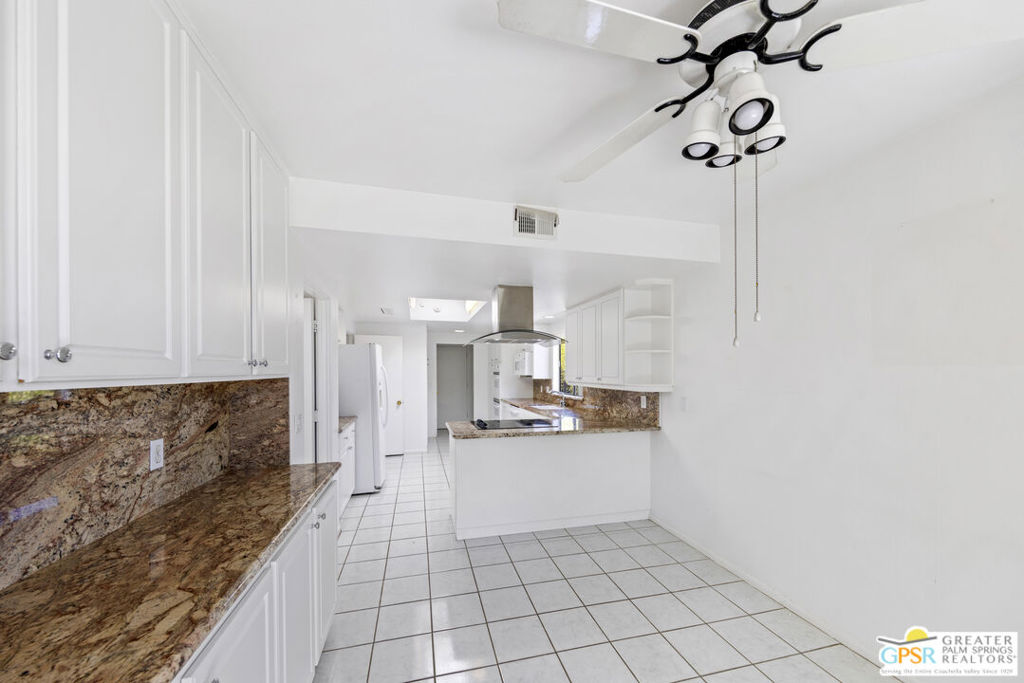 2450 Camino Vida Property Photo 14