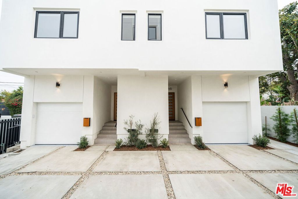 1800 S Highland Avenue Property Photo 3
