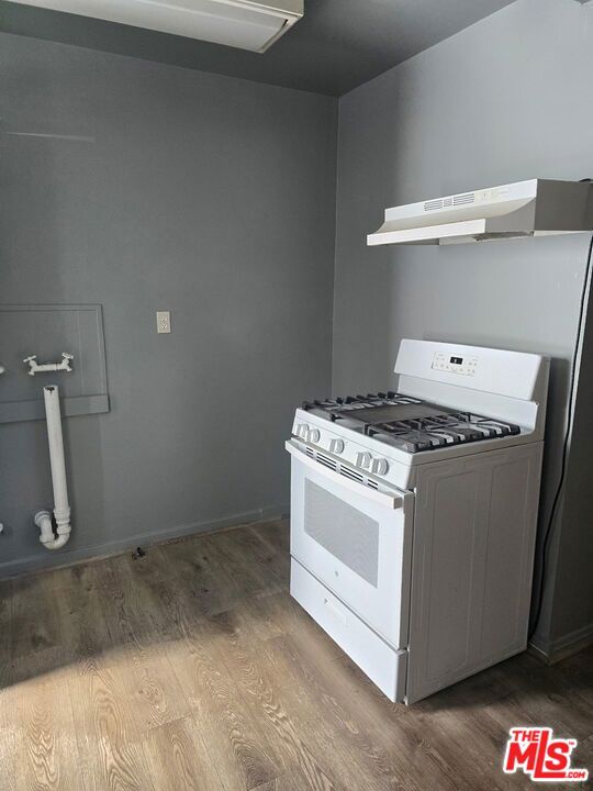 5959 Arlington Avenue Property Photo 7