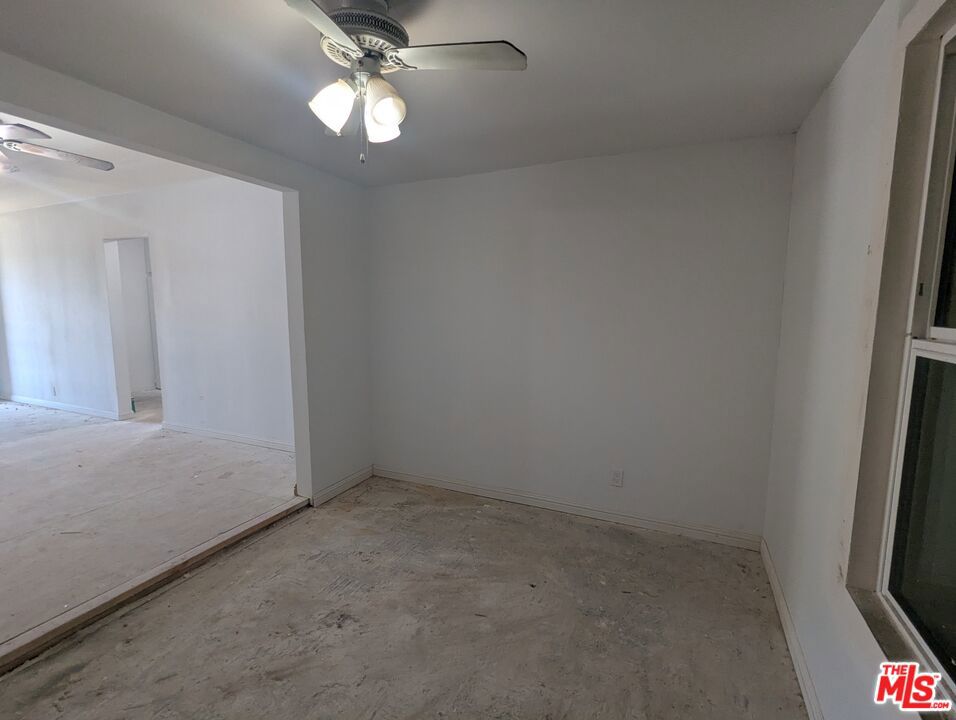13005 Osborne Street Property Photo 11