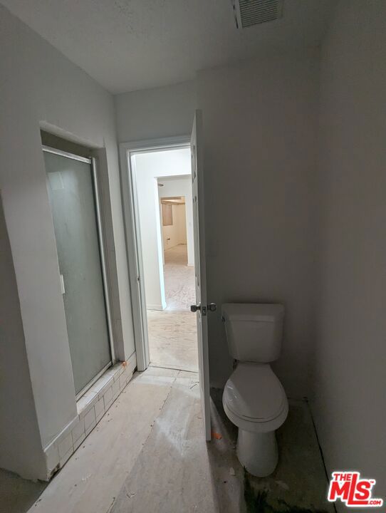 13005 Osborne Street Property Photo 16