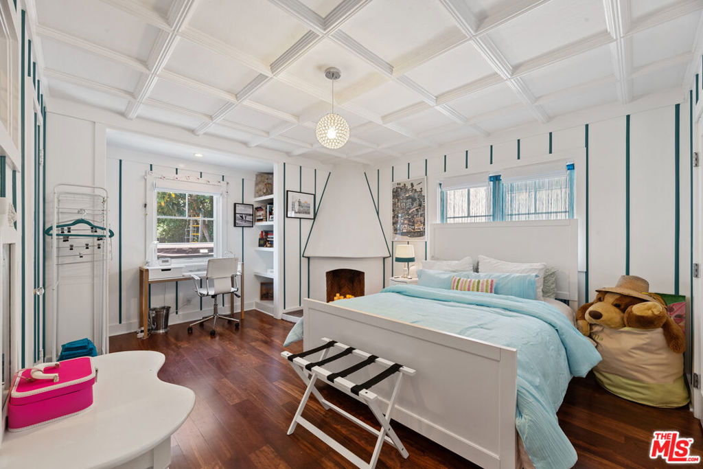 26812319 Property Photo 10