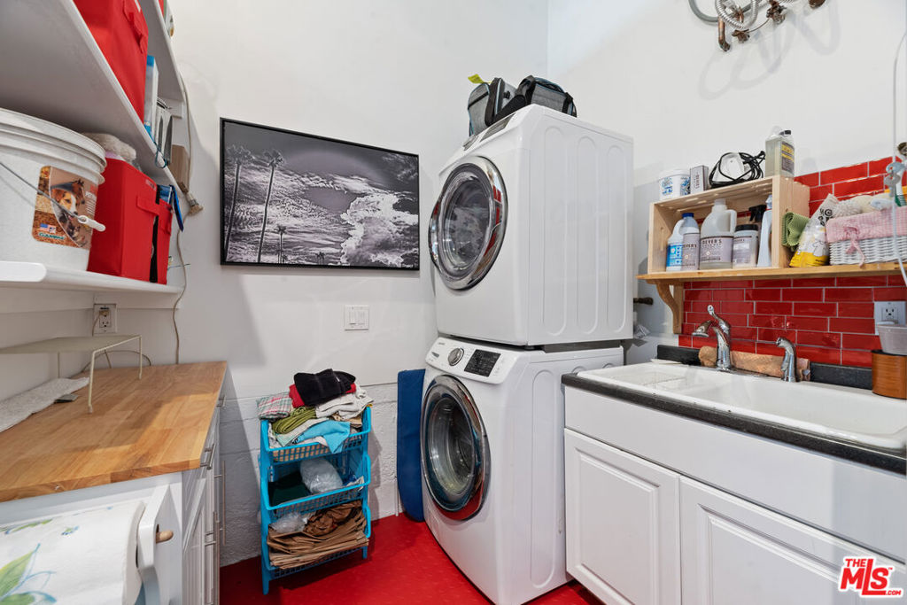 26812319 Property Photo 19