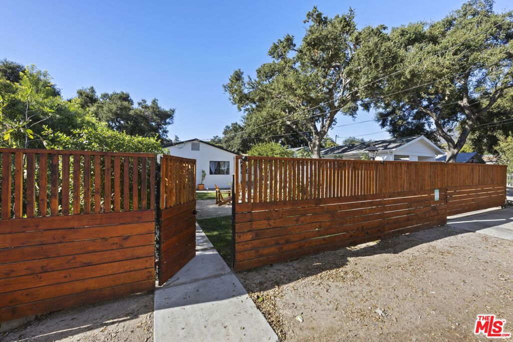 251 N Encinal Avenue Property Photo 4