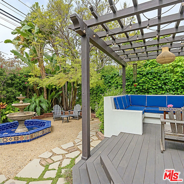 2317 Pearl Street Property Photo 17