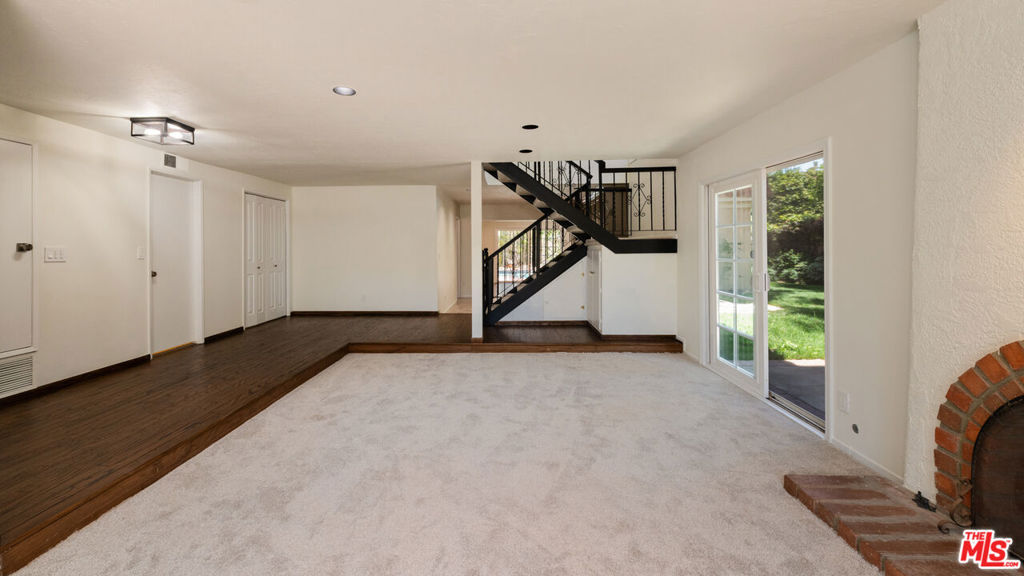 3102 Granville Avenue Property Photo 14
