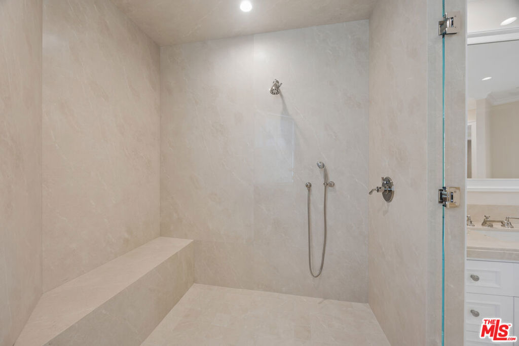 15201 Mc Kendree Avenue Property Photo 24