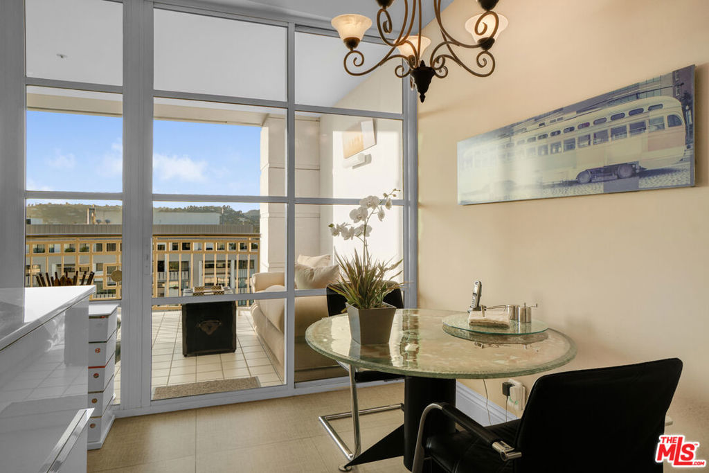 10380 Wilshire Boulevard 1501 Property Photo 17