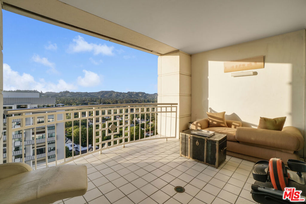 10380 Wilshire Boulevard 1501 Property Photo 20