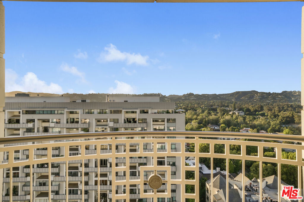 10380 Wilshire Boulevard 1501 Property Photo 25