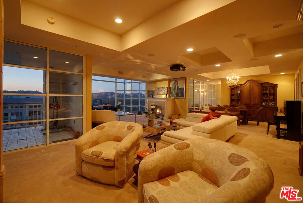 10380 Wilshire Boulevard 1501 Property Photo 27