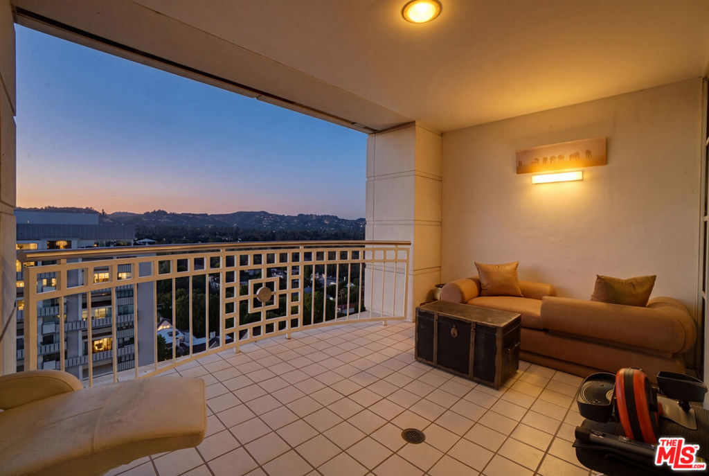 10380 Wilshire Boulevard 1501 Property Photo 40