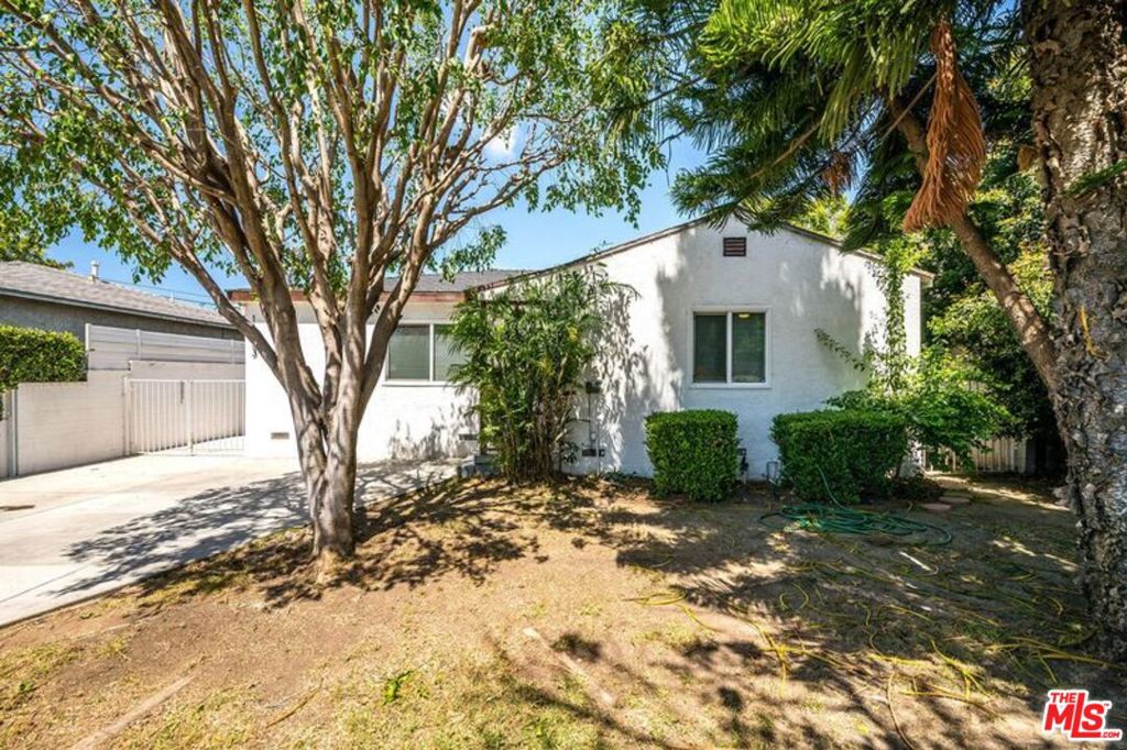 11333 Braddock Drive Property Photo 1