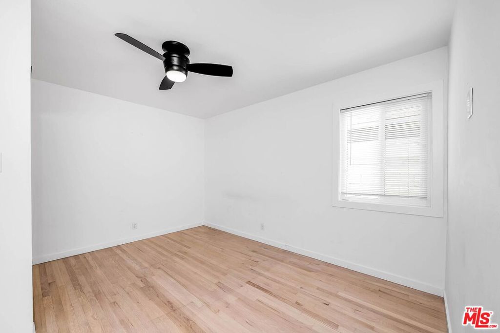 11333 Braddock Drive Property Photo 14