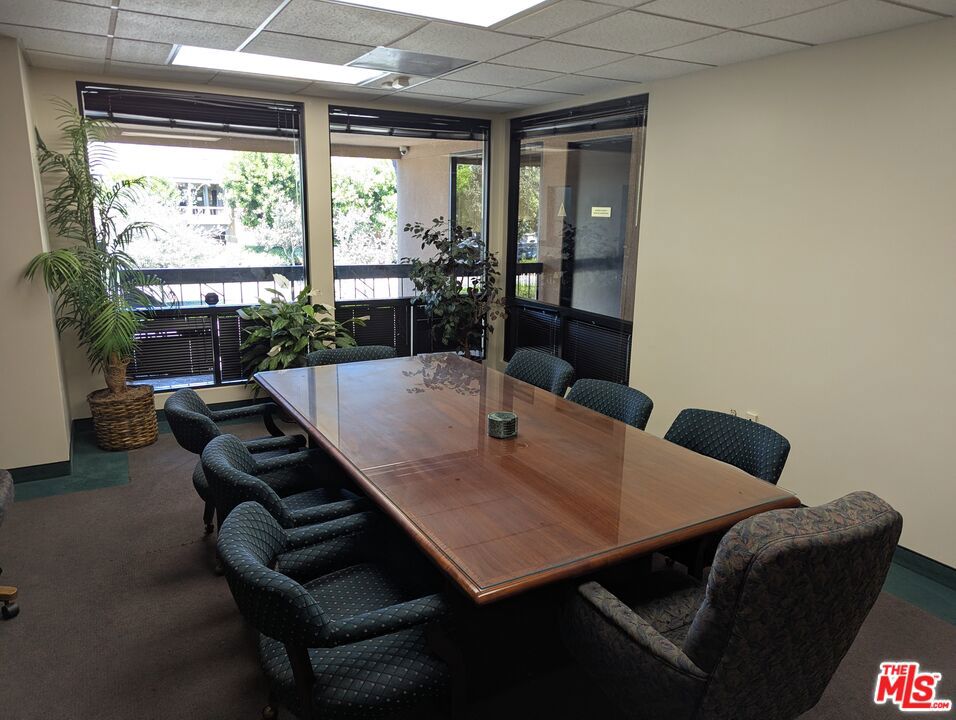 17722 Irvine Boulevard Property Photo 3